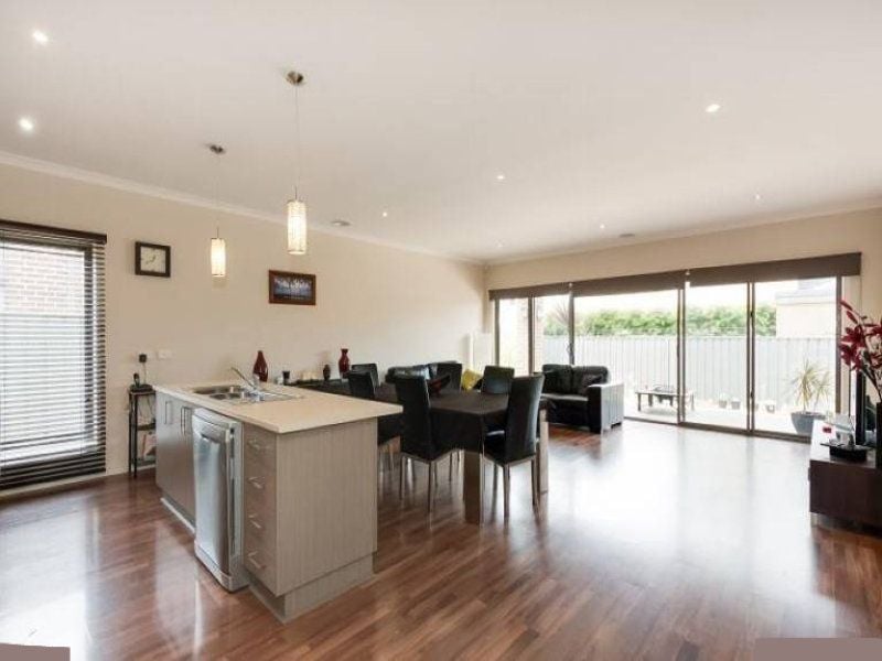 13 Lupin Street MERNDA, Mernda - Thumbnail 4