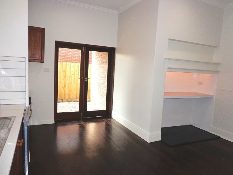 1 Holywood Grove, Carnegie