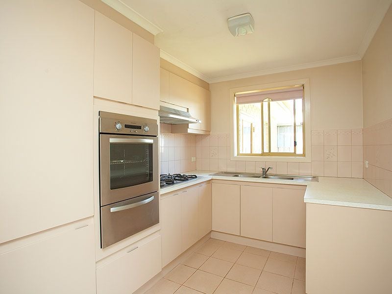 2/149 Maidstone Street, Altona - Thumbnail 3