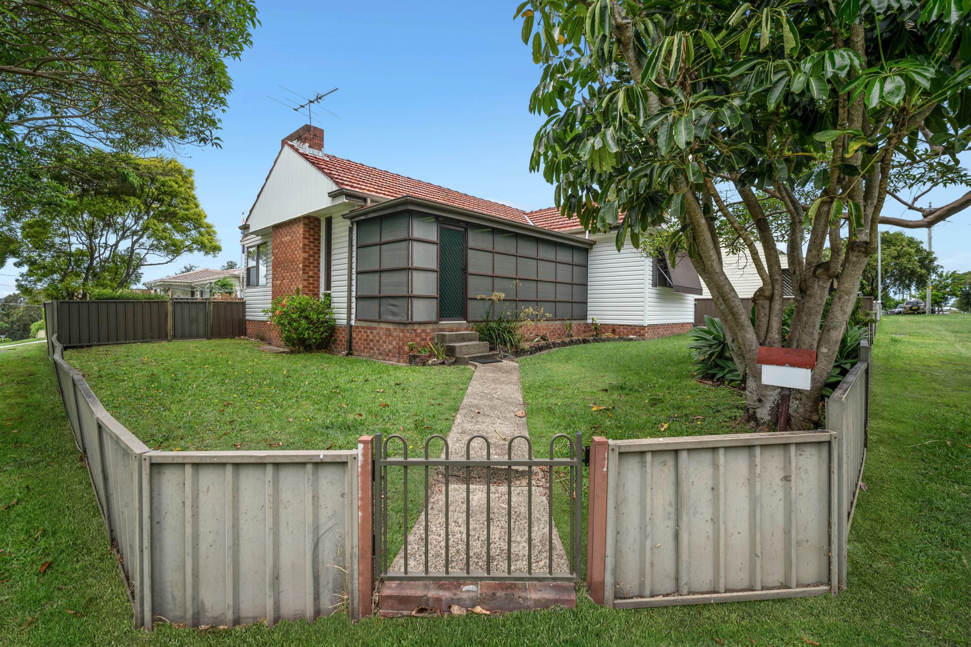 34 Wentworth Street Wallsend NSW, Wallsend - Thumbnail 3