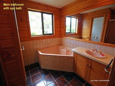 4
 
 
 
  
 
 
 2
 
 
 
  
 
 
 2
 
 
 
 
 
 
 
 18 Highfield Road, AMBLESIDE TAS 7310, Ambleside - Thumbnail 8