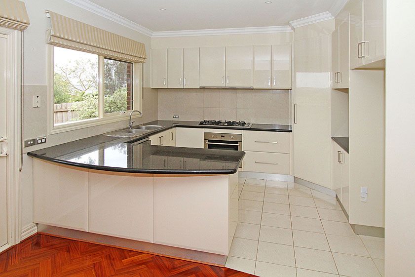 Quiet Location with Sweeping Parkland Views!
