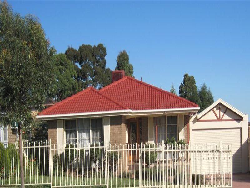 PERFECT FAMILY HOME CLOSE TO EVERYDAY NECESSITIES    *SEMI RENOVATED  AND FRESHLY PAINTED*