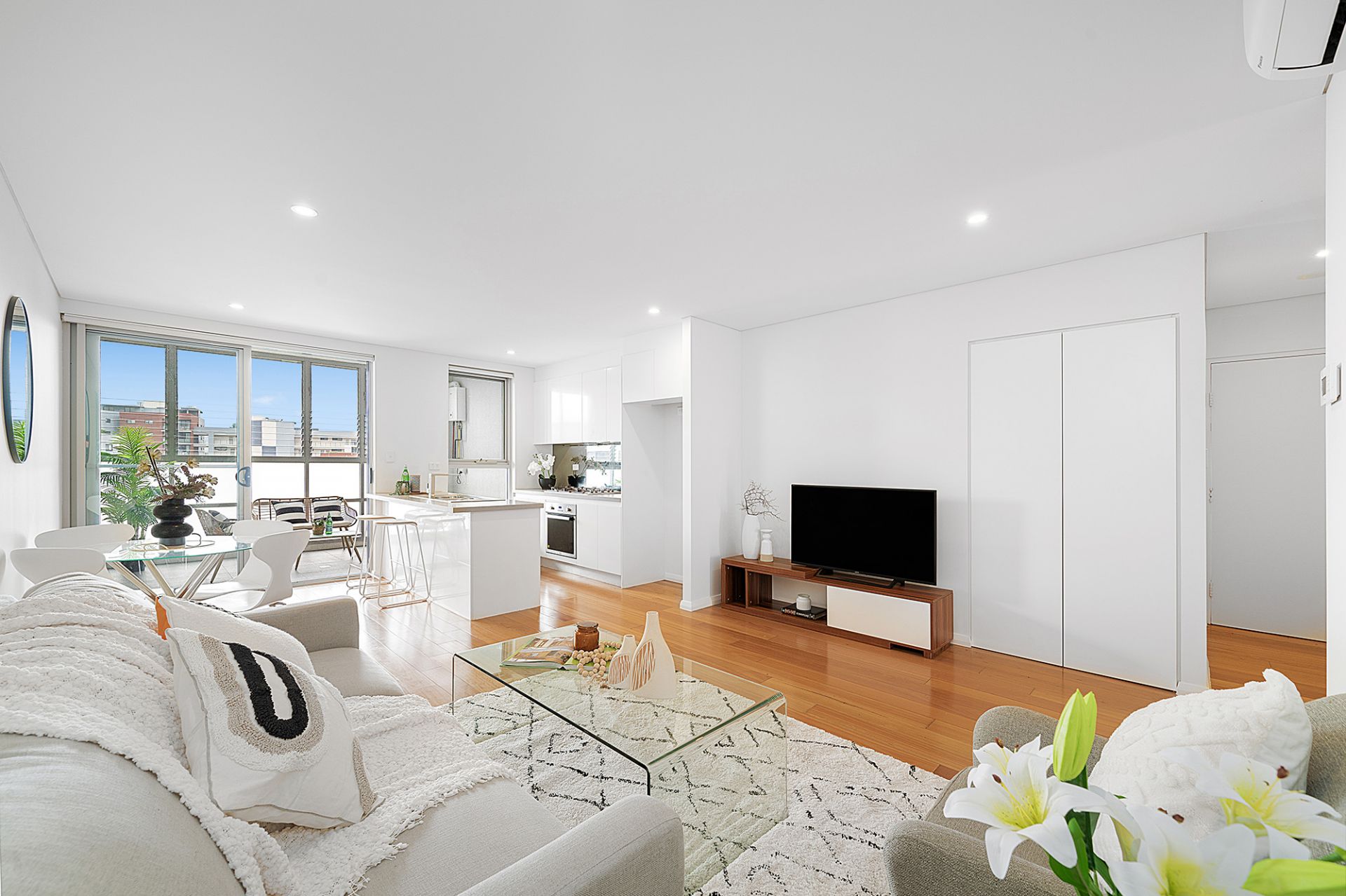 37/50 Loftus Crescent, Homebush, Homebush - Thumbnail 2