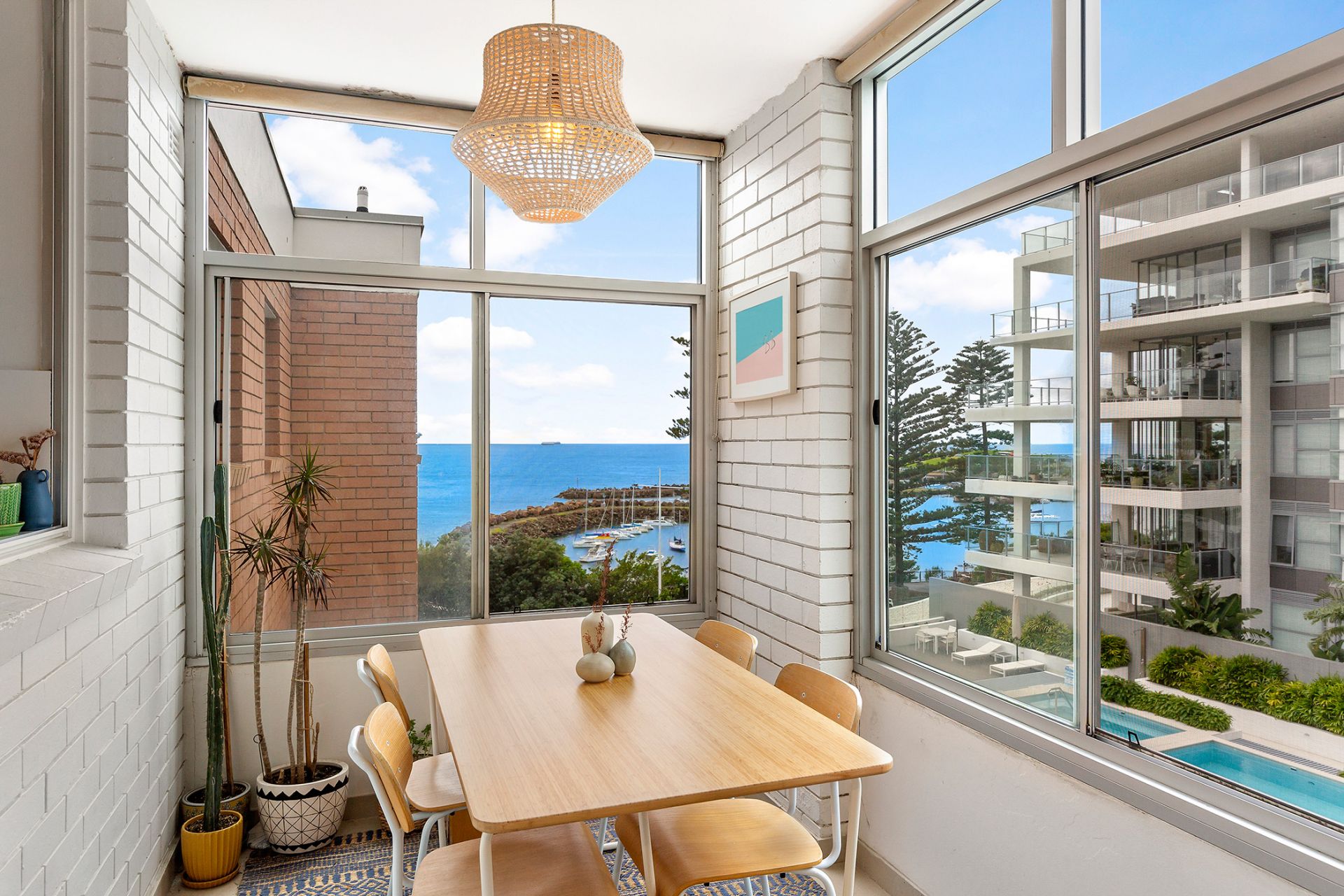 Real Estate For Lease 12/70 Cliff Road Wollongong , NSW