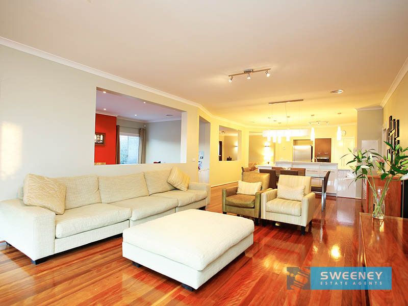 7 McCubbin Court, Point Cook - Thumbnail 8