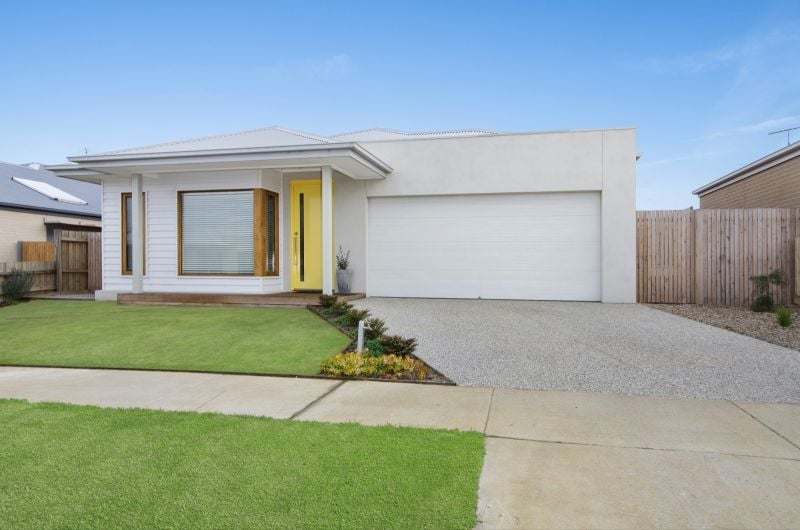 7 Tyro Street Ocean Grove VIC, Ocean Grove - Thumbnail 2