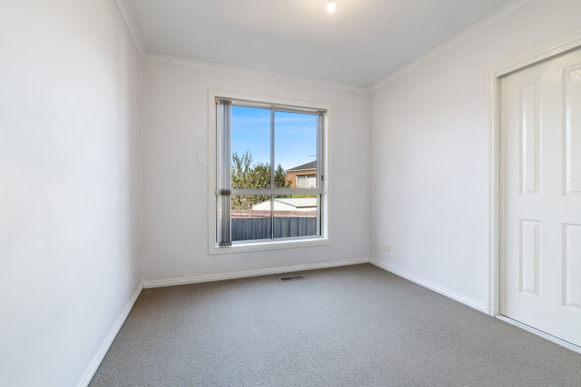 Spacious 4 Bedroom Family Home in Prime Court Location