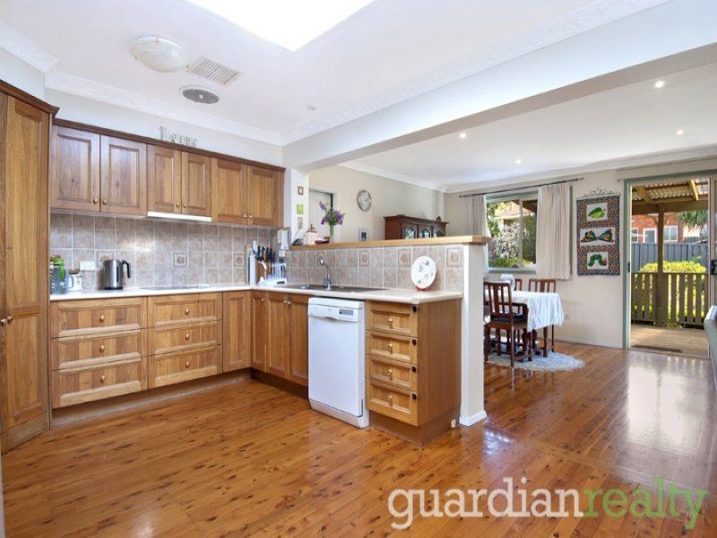 8 Millar Crescent, Dural - Thumbnail 4