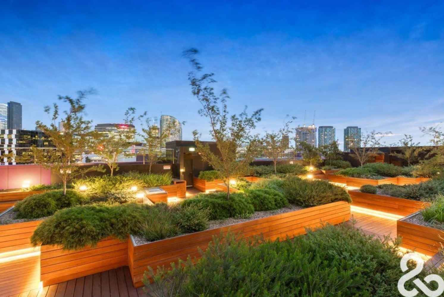 Luxe Harbourside Lifestyle - Fully Furnished