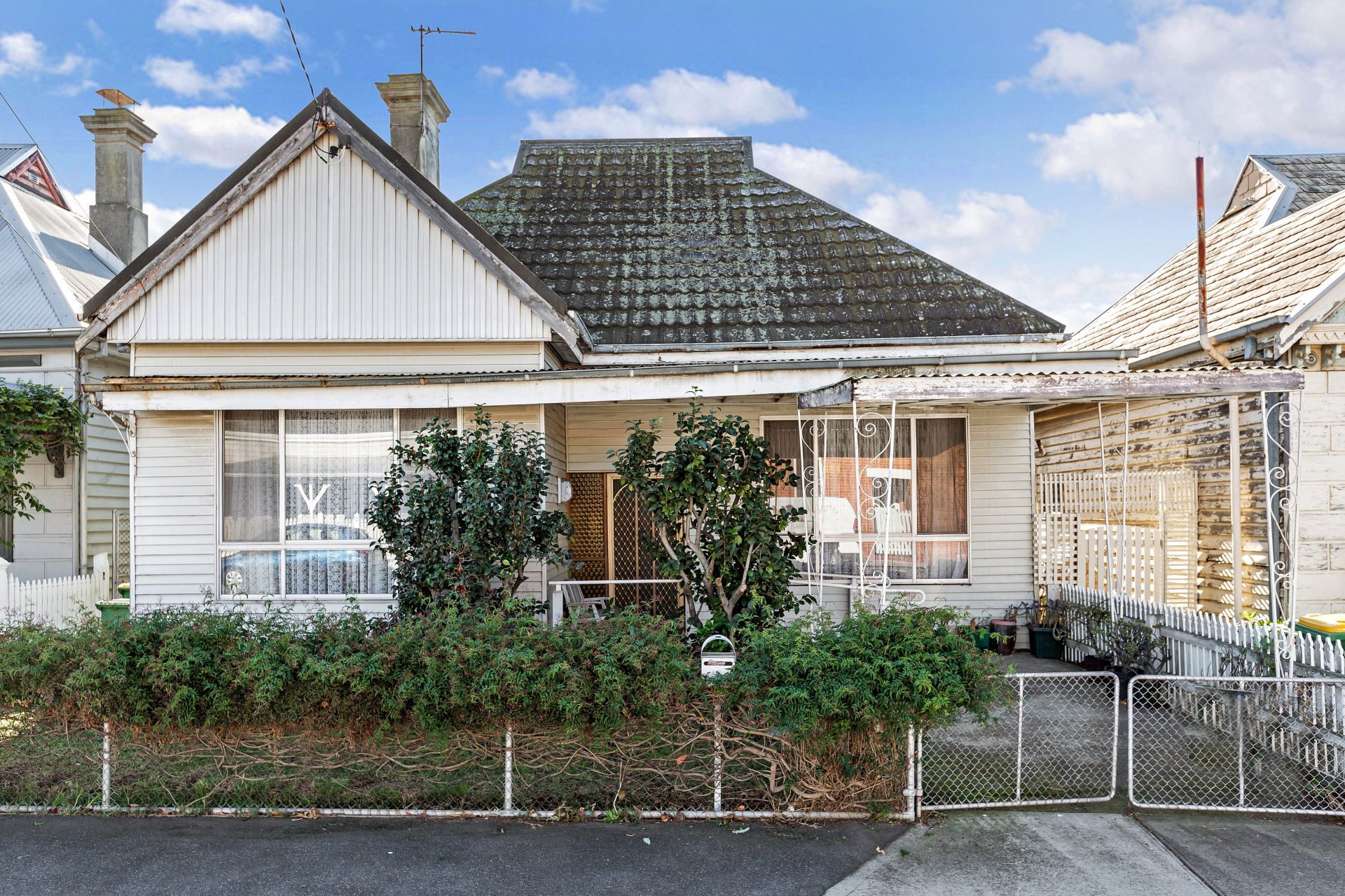 8 Donald Street, Footscray - Thumbnail 2