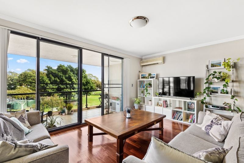 18/104 William Street, Five Dock