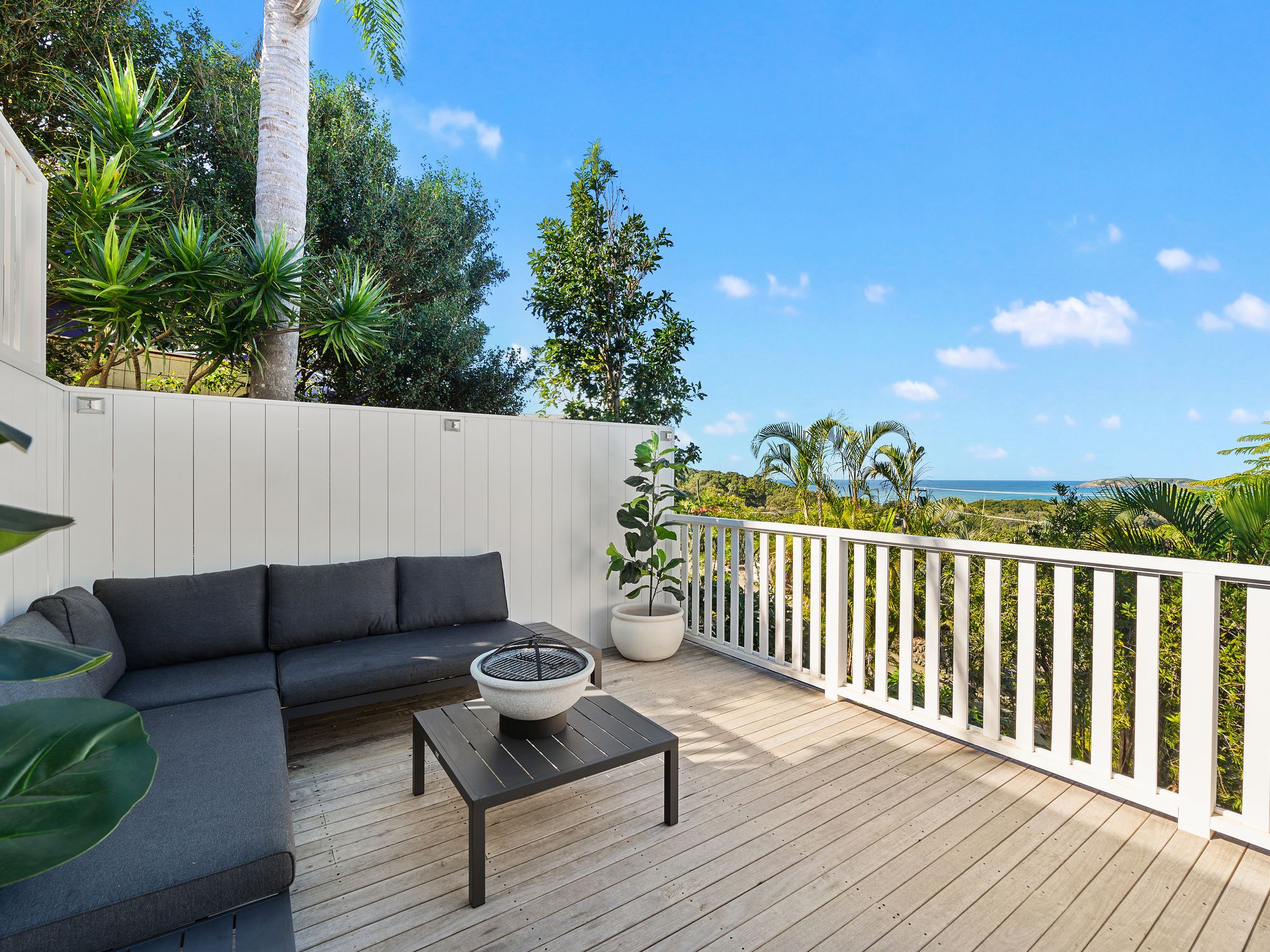 For Sale 67 Manning Avenue Coffs Harbour , NSW