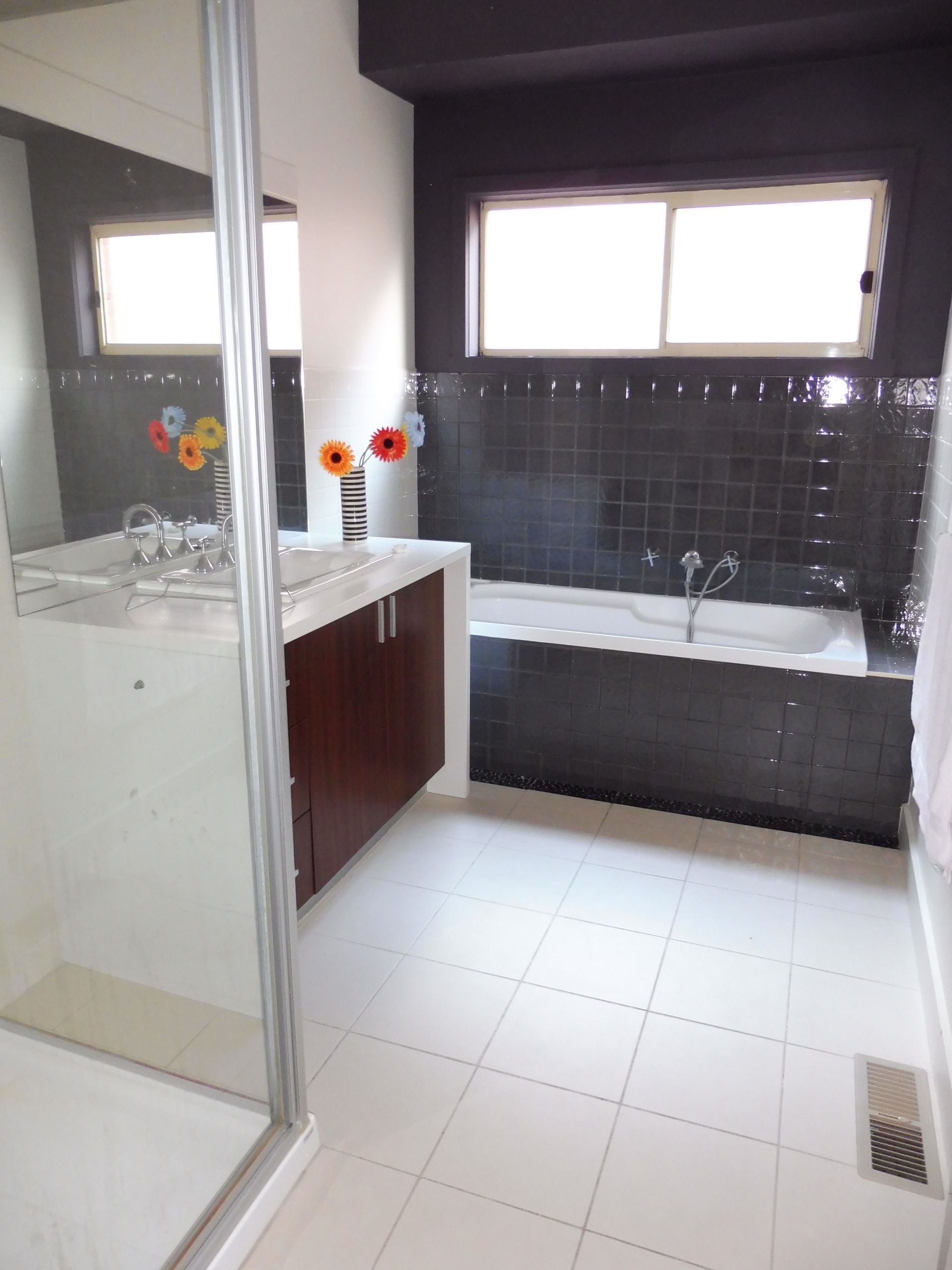 Beautifully Presented 4 Bedroom Home