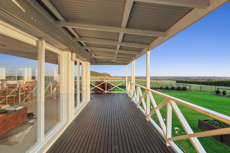 Sold property 2200000 for 235 Road Drysdale , VIC 3222