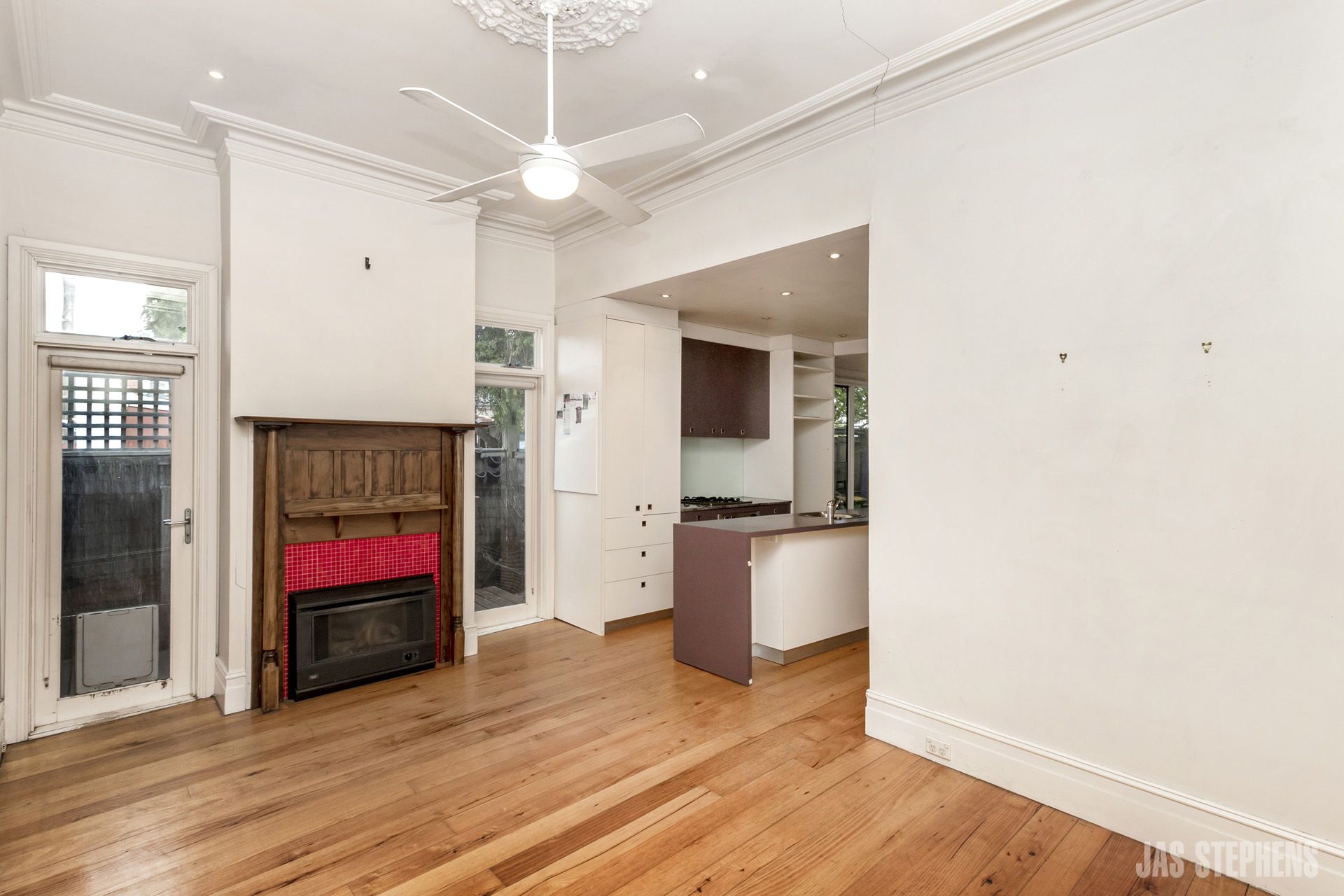 82 Gamon Street SEDDON VIC, Seddon - Thumbnail 3
