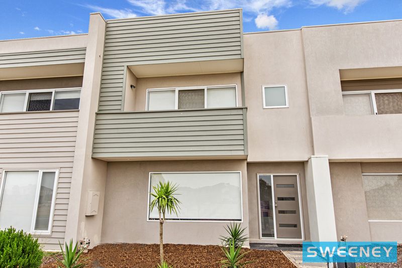 14 Whitetop Drive, Point Cook - Thumbnail 2