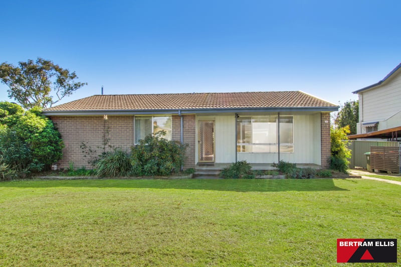 14 Nymagee Place, Fisher - Thumbnail 2