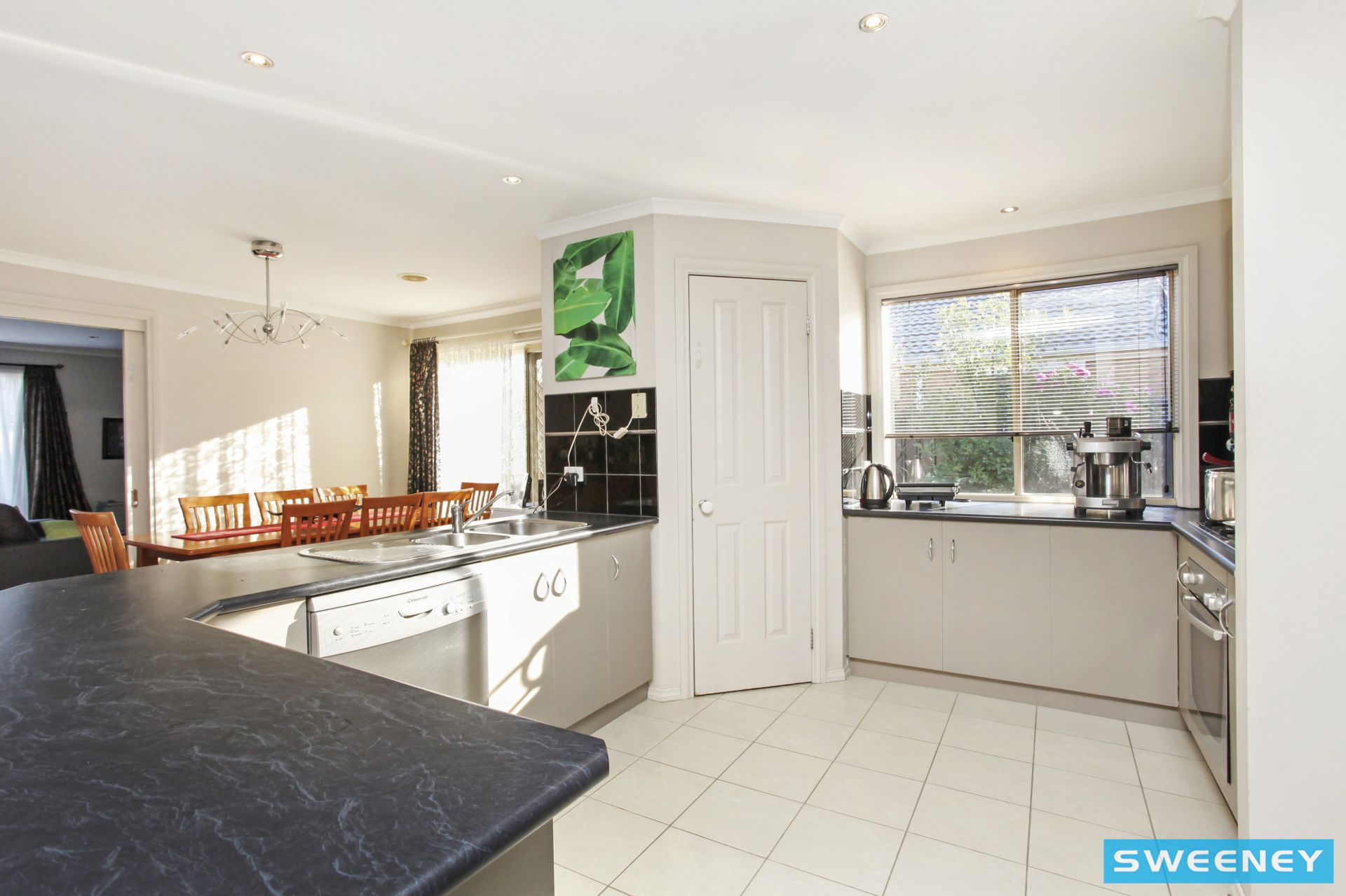 2 Hessing Green, Caroline Springs - Thumbnail 5