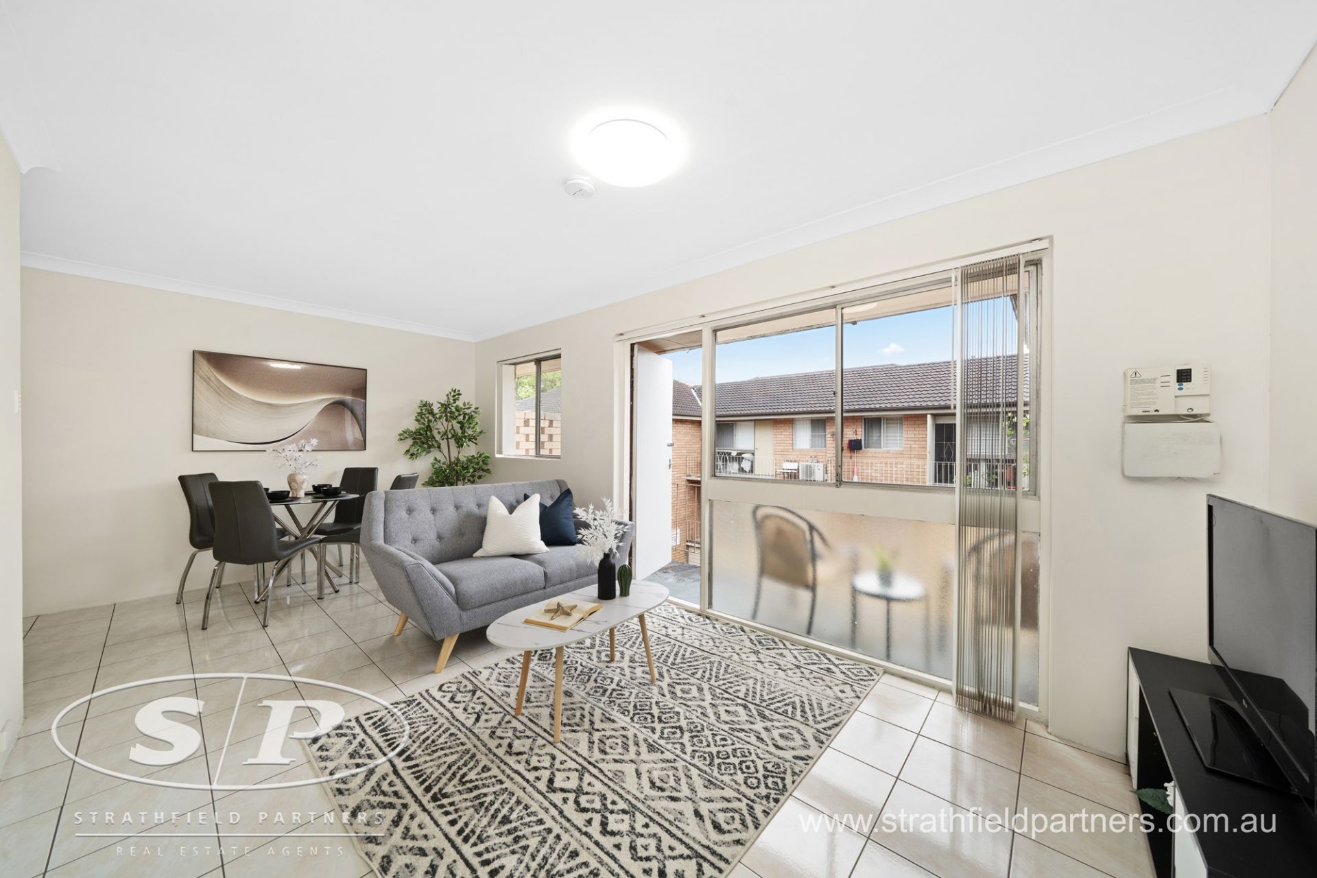 18/31-33 Hampstead Road, Homebush West, West - Thumbnail 3
