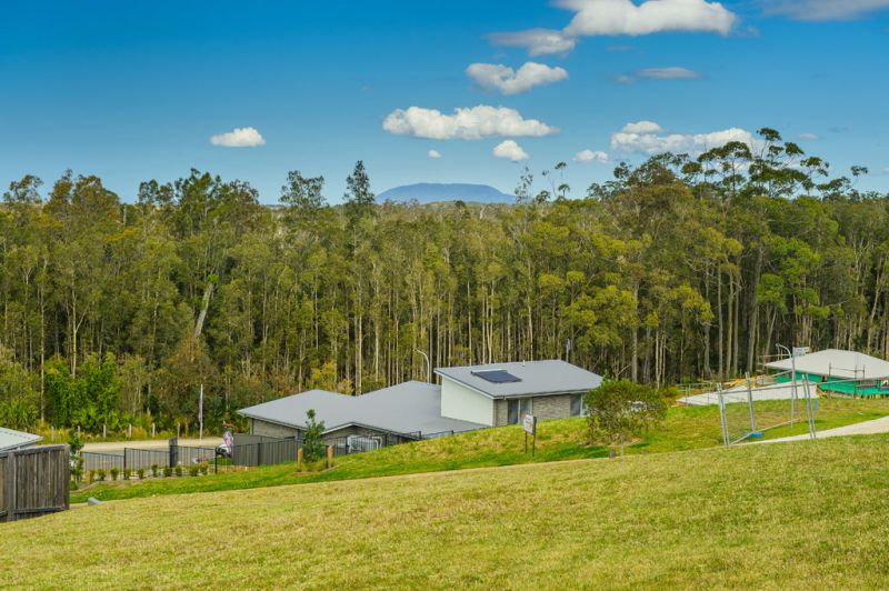 4 Horizons Parkway, Port Macquarie, Port Macquarie - Thumbnail 3