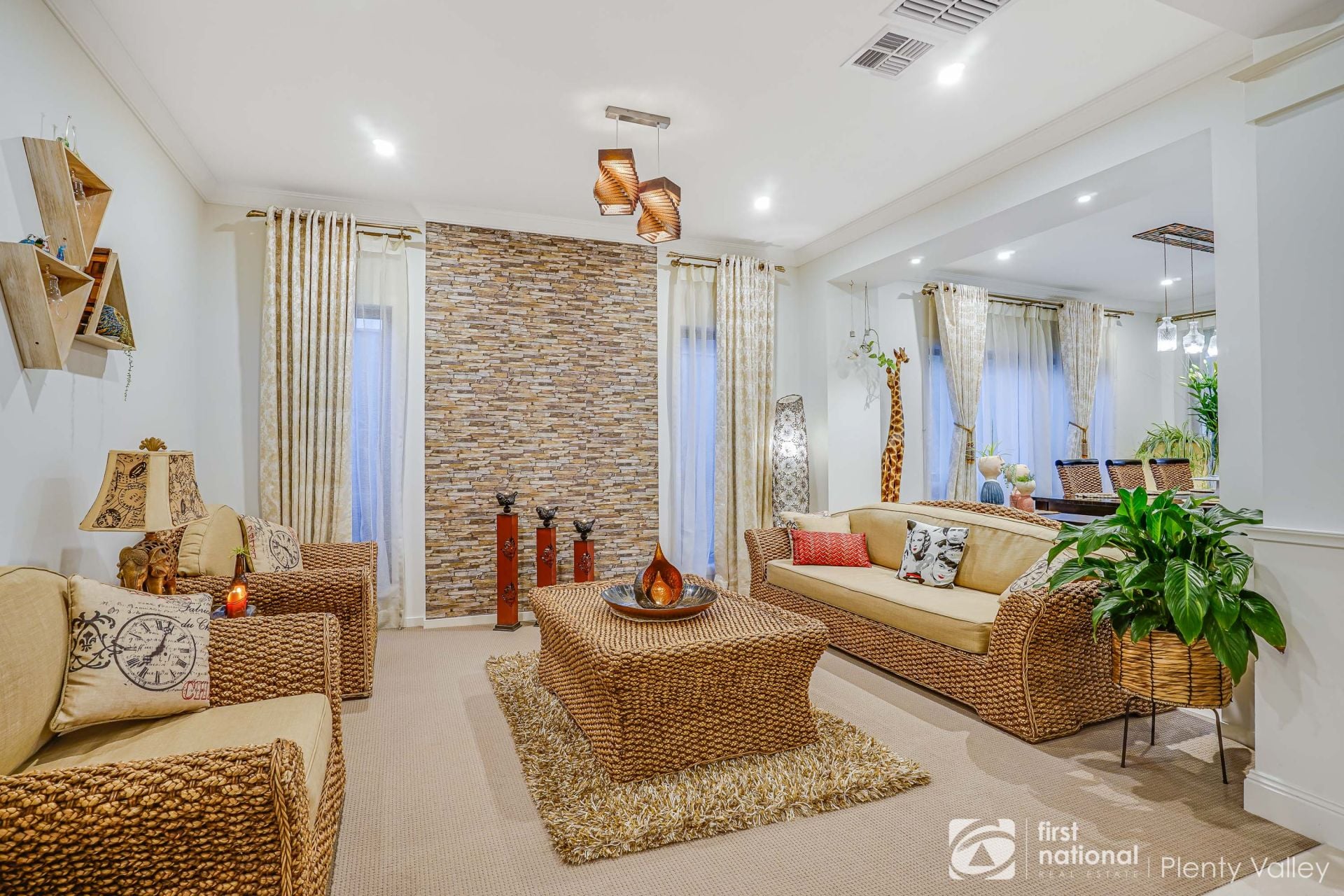 4 Birdseye Parade South Morang, South Morang - Thumbnail 4