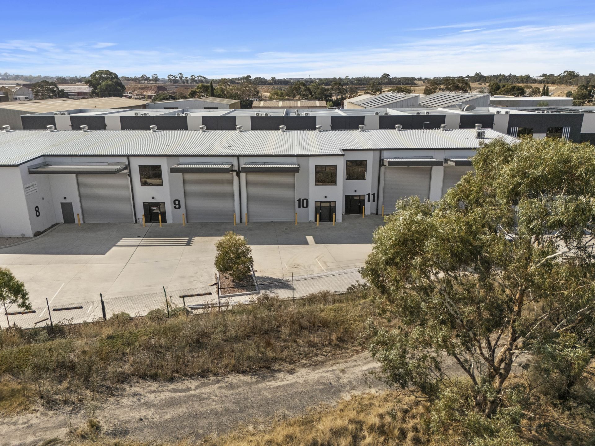 Modern Warehouse In Sought After Location!