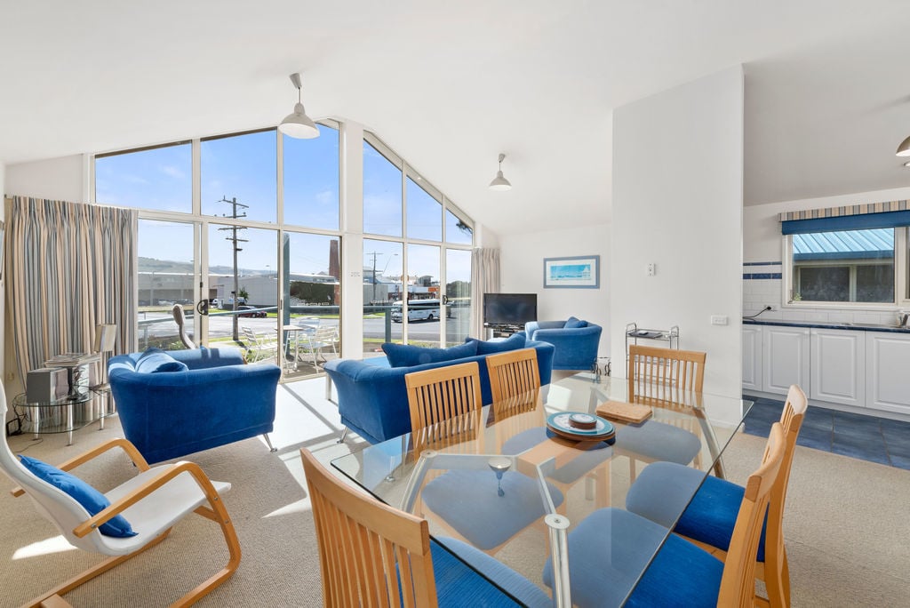 2/17 Pascoe Street, Apollo Bay, VIC, Apollo Bay - Thumbnail 3