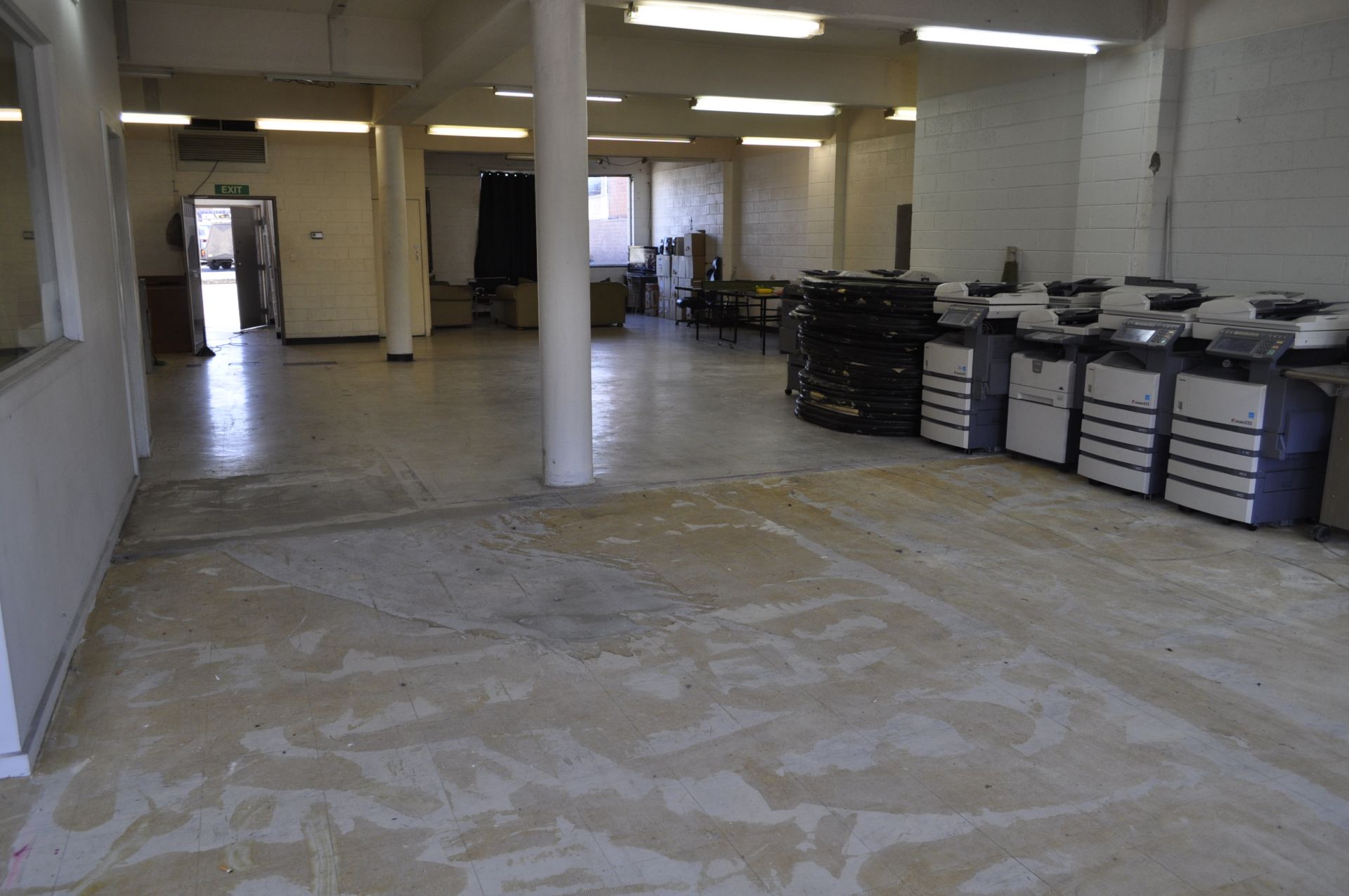 A BLANK CANVAS WITH EXCELLENT EXPOSURE!!!