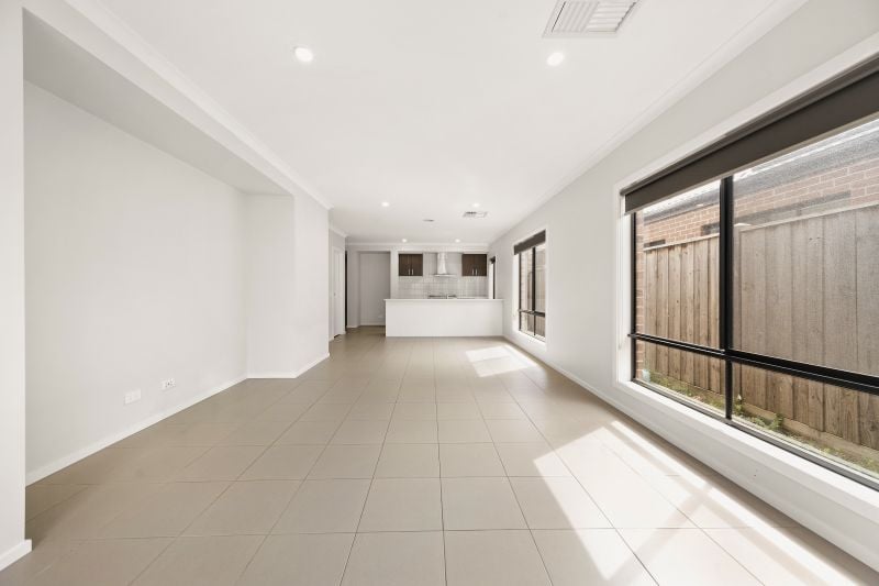 18 Hockley Avenue, Mickleham