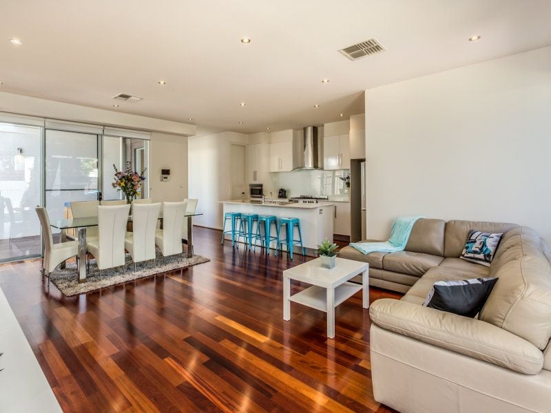 182 Cudmore Terrace, Henley Beach - Thumbnail 2