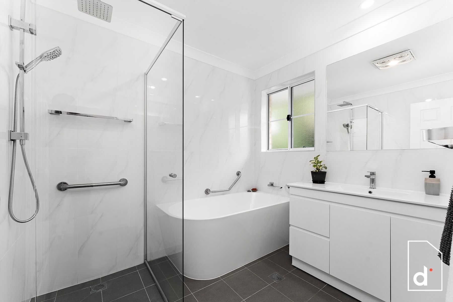 11/13 Hopetoun Street, Woonona NSW