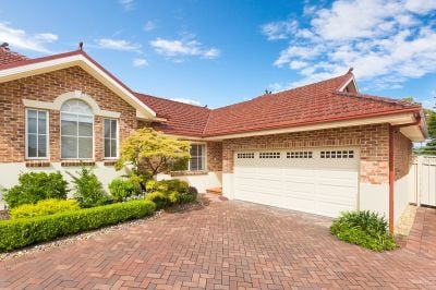 5/12 English Street, WOOLOOWARE