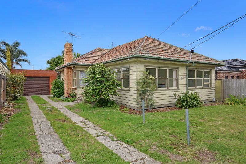 13 Barwon Avenue, Reservoir