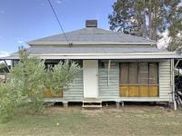 Cassowary St cottage with character 