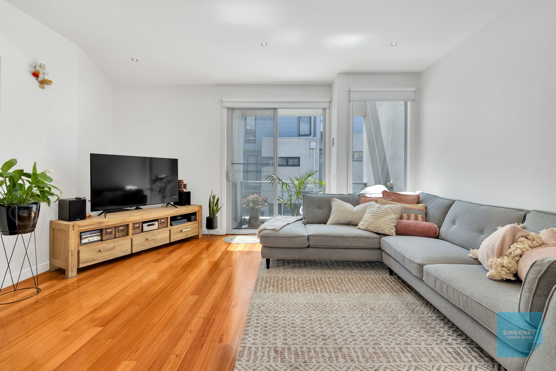 7/25 Boathouse Drive, Caroline Springs - Thumbnail 8
