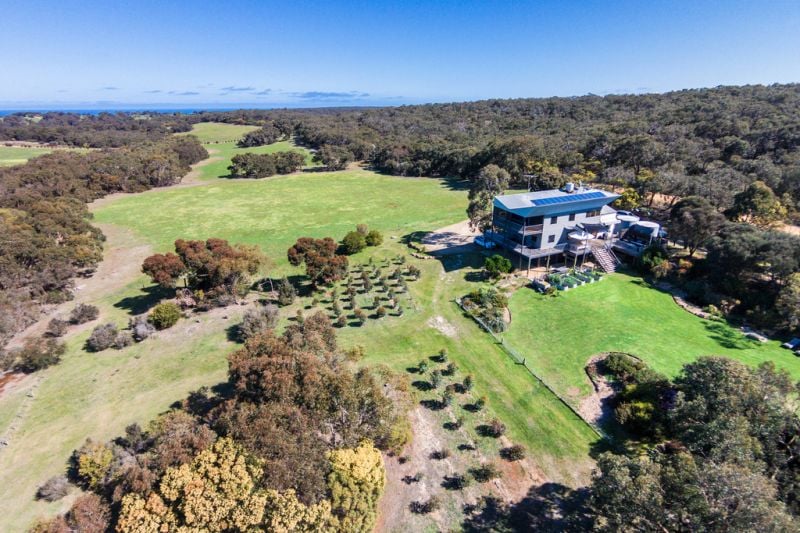 45 Hurst Road, Bells Beach - Thumbnail 2