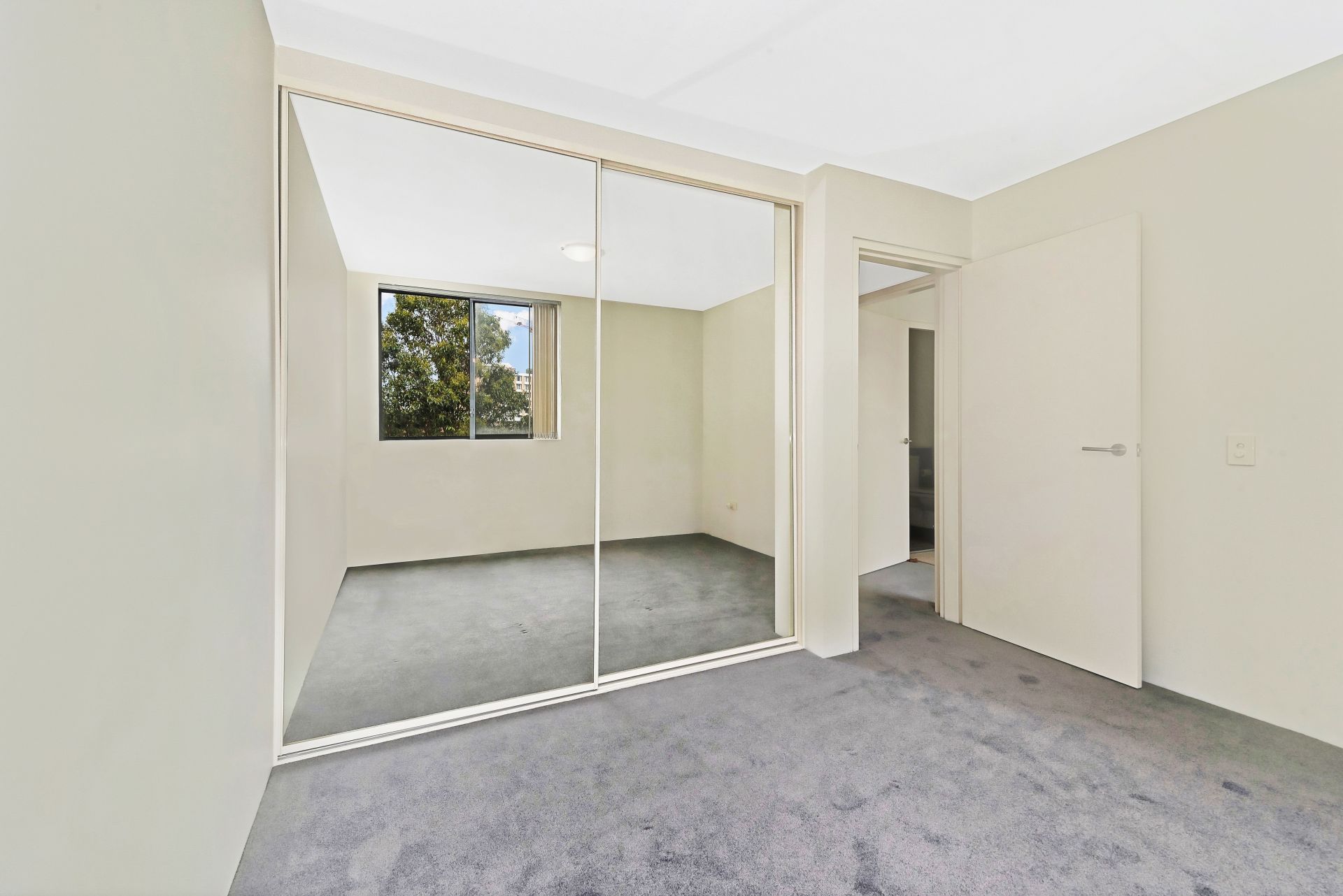 301/54 Mallett Street Camperdown NSW 2050 Apartment for Rent 7186084