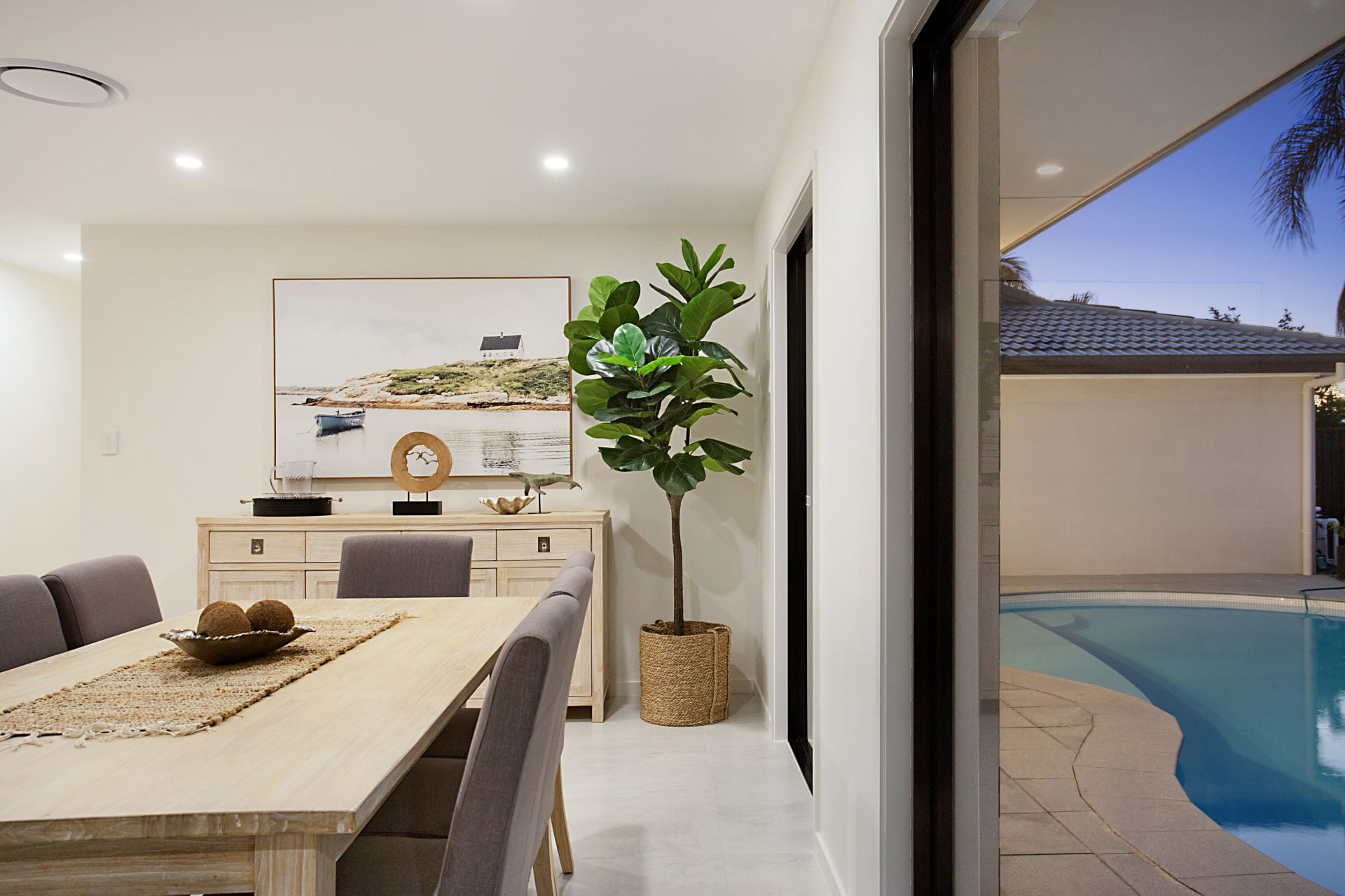 15 Claymore Crescent Sorrento QLD, Sorrento - Thumbnail 3