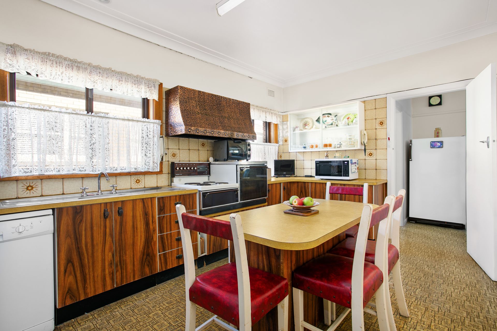 157 Kiora Road, Miranda, Miranda - Thumbnail 5