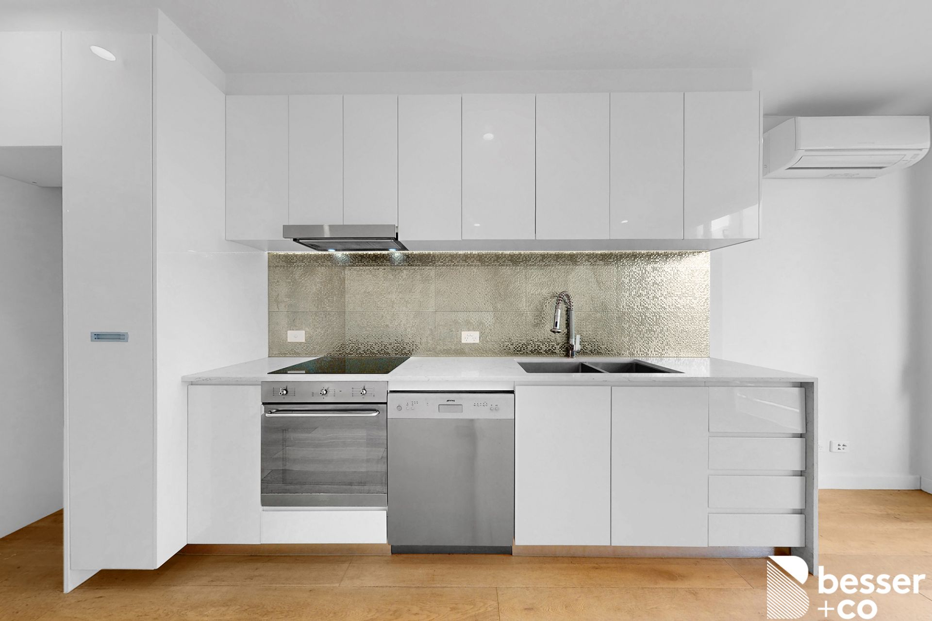 1102/47 Claremont Street, South Yarra - Thumbnail 7