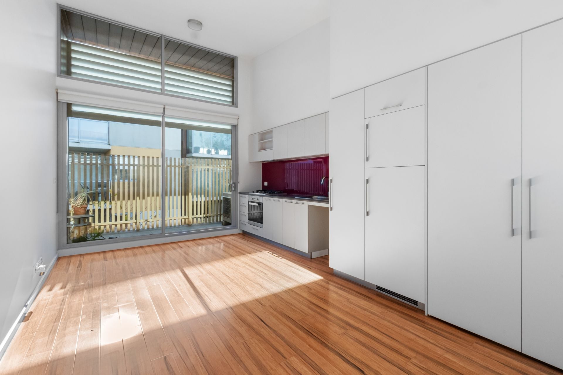 Stunning light filled 1st Floor Apartment!