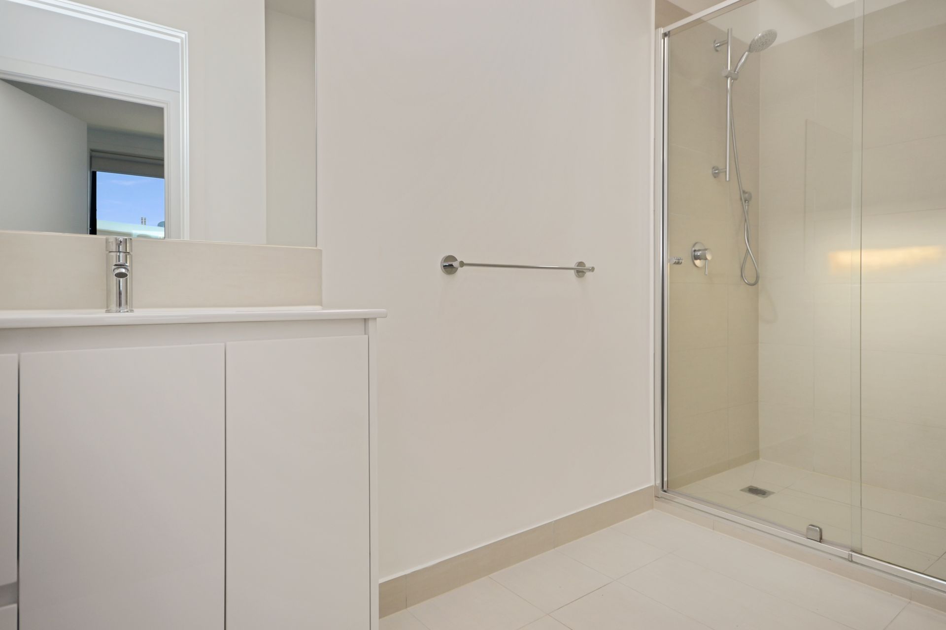 Light filled living in Northcote