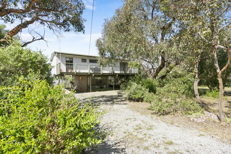 8 Seventh Avenue, Anglesea, VIC, Anglesea - Thumbnail 2