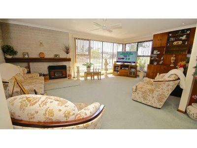 56 Thomas Street, EAST DEVONPORT, East Devonport - Thumbnail 4