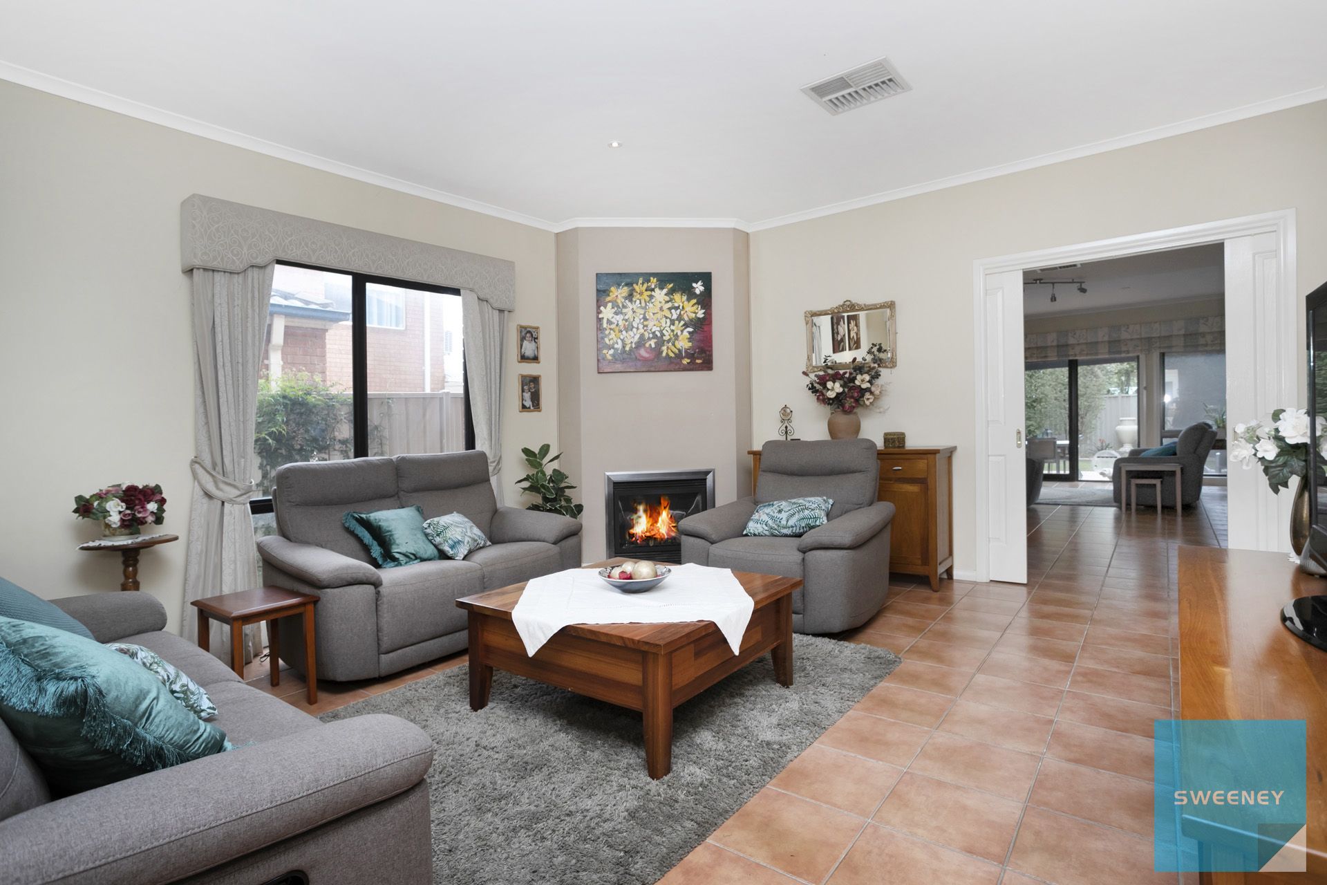 9 Old Hall Drive, Caroline Springs - Thumbnail 4