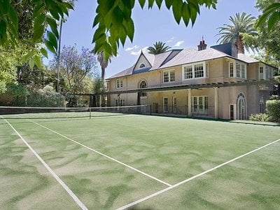 Distinguished Private Estate on 2,903sqm