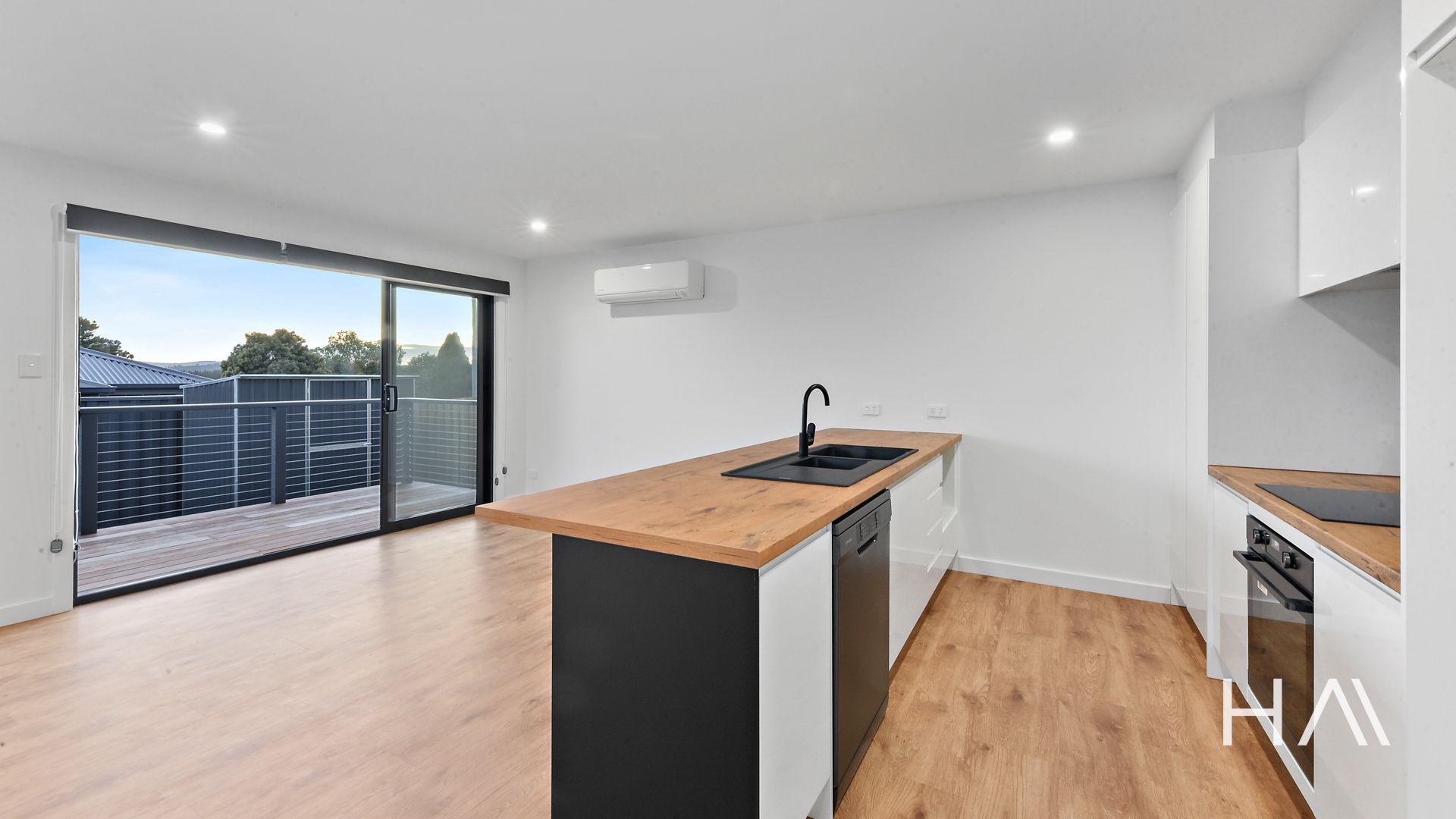 2/39 Greens Beach Road Beaconsfield, Beaconsfield - Thumbnail 7