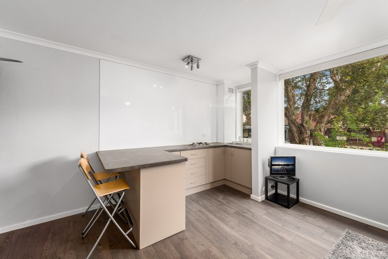 SOLD - Fresh apartment with style, light and value for money