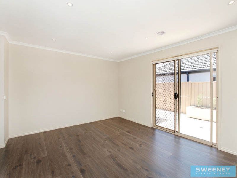 40 Gisborne Way, Caroline Springs - Thumbnail 6
